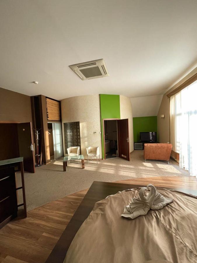 Hotel Sens Mierzyn  Экстерьер фото