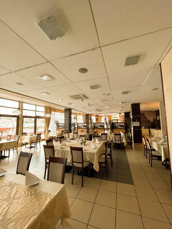 Hotel Sens Mierzyn  Экстерьер фото